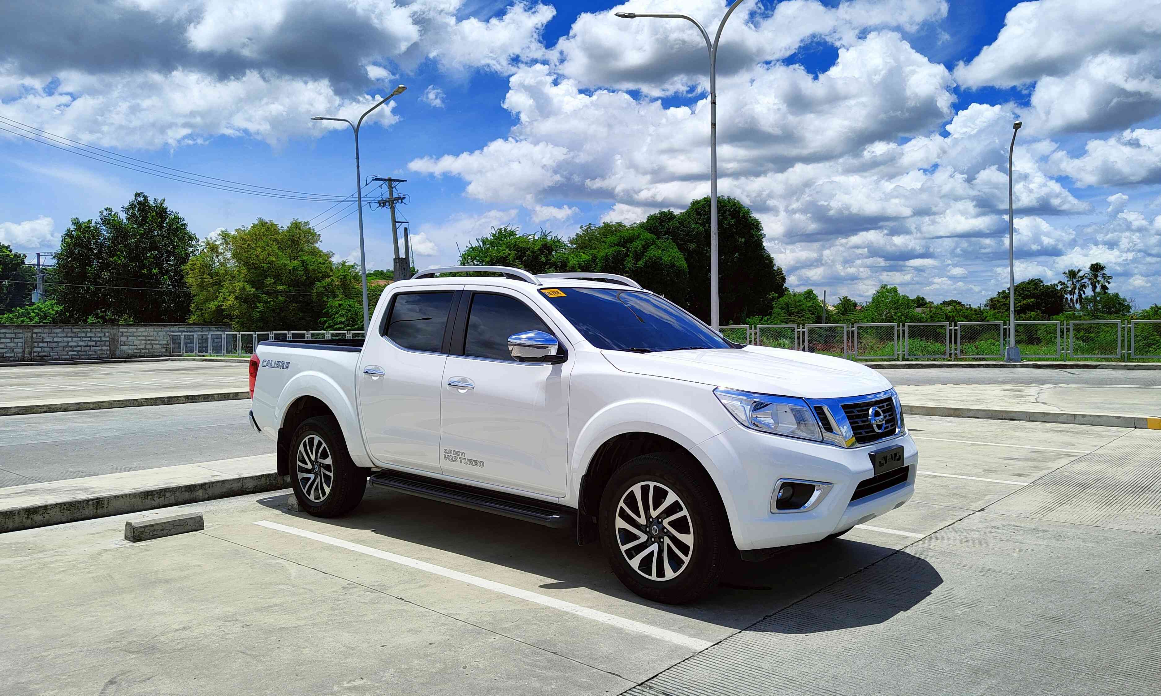 2021 Nissan Navara AT